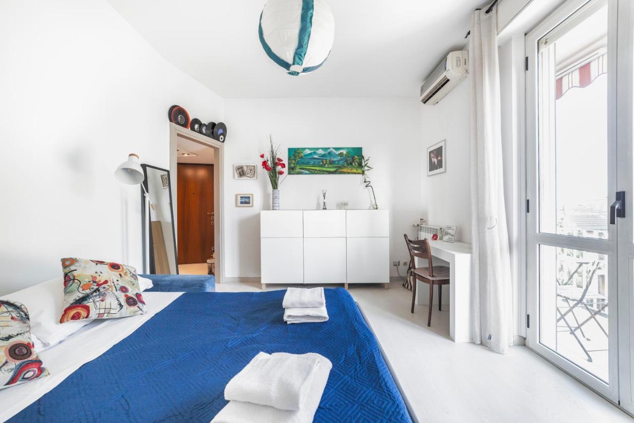 Precotto Comfortable Flat With Balcony Apartman Milánó Kültér fotó